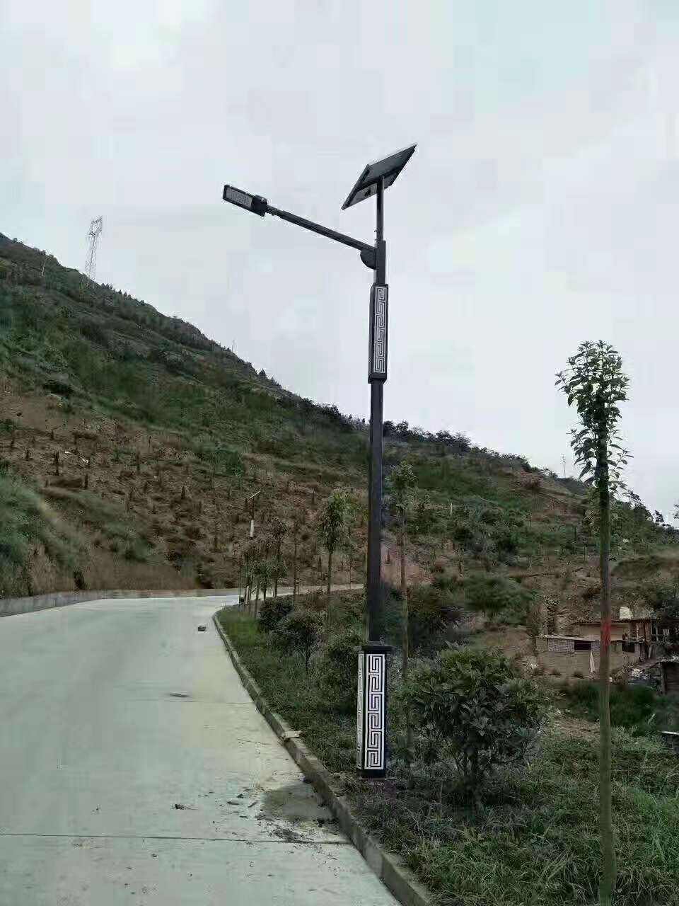 古交市仿古太阳能路灯